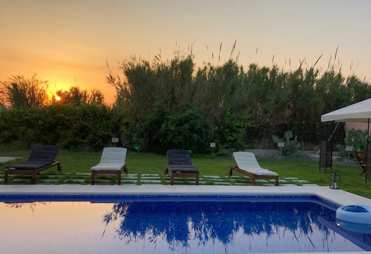 Summer Breeze Villa Афанду Екстер'єр фото